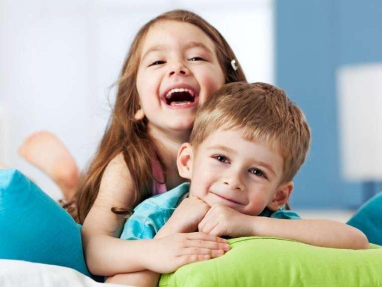 Kid smiling during Orthodontic treatment in Decatur, IL